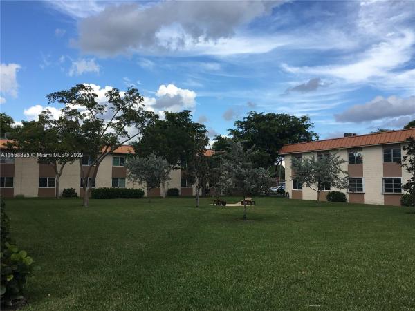 Manor Grove Village, 1950 N Andrews Ave #202D, Wilton Manors, Florida 33305, image 2