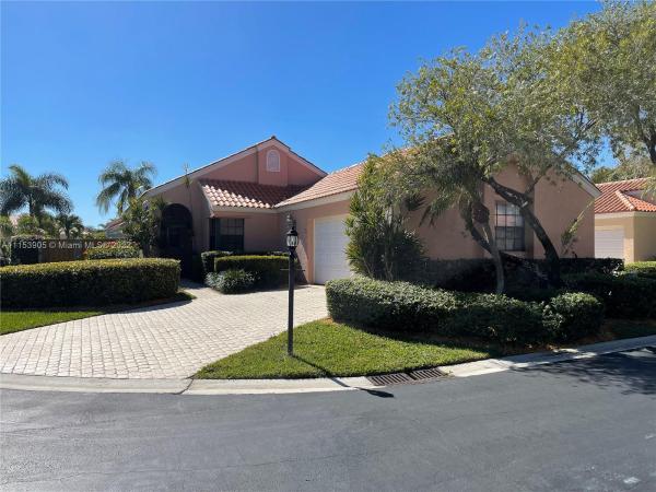 Waterford At Crystal Pointe, 2670 Mikasa Dr, Palm Beach Gardens, Florida 33410, image 2