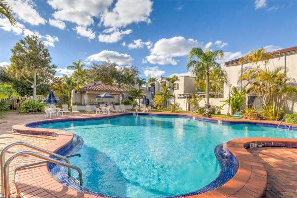Oasis, 4730 SW 67th Ave #I1, Glenvar Heights, Florida 33155, image 2