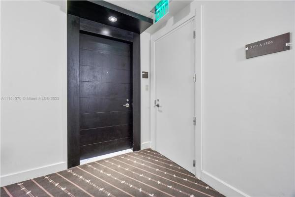 Epic Hotel & Residences, 200 Biscayne Boulevard Way #3104, Miami, Florida 33131, image 2