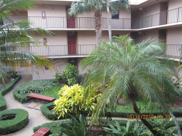 Gardens Of Kendall, 10625 SW 112th Ave #205, Kendall, Florida 33176, image 2