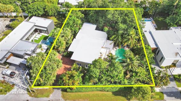 Aviation Country Club, 1855 NE 124th St, North Miami, Florida 33181, image 1