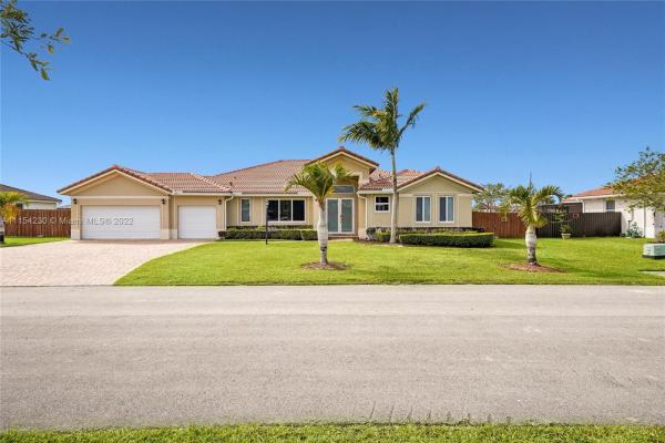 Estate Mansions, 22532 SW 128th Pl, Goulds, Florida 33170, image 1