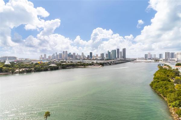 One Thousand Venetian Way, 1000 Venetian Way #1108, Miami, Florida 33139, image 2