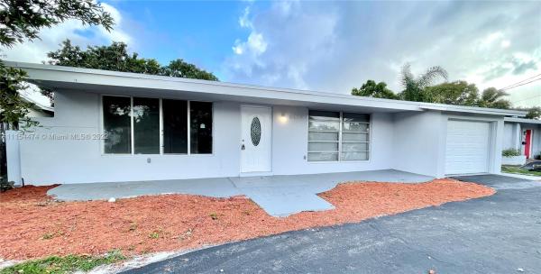 Sunrise Golf Village, 6470 NW 26th St, Sunrise, Florida 33313, image 2