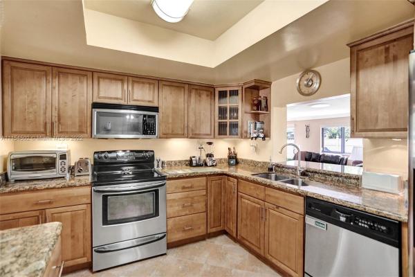 Andover, 310 NW 206th Ter, Miami Gardens, Florida 33169, image 2