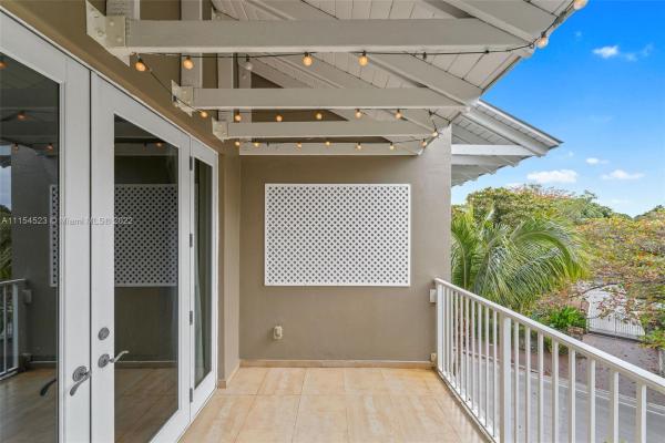 Grove Garden Residences, 3540 Main Hwy #409, Miami, Florida 33133, image 2