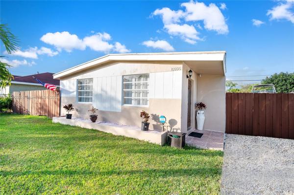 Lincoln City, 10995 SW 217th Ter, Goulds, Florida 33170, image 2