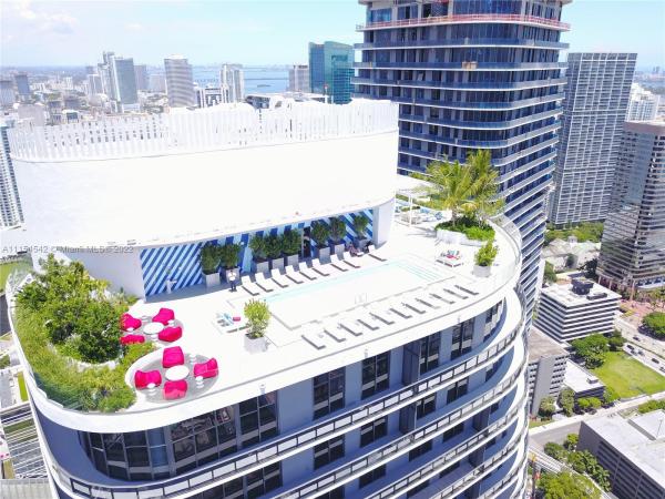 Brickell Heights East, 45 SW 9th St #3805, Miami, Florida 33130, image 2