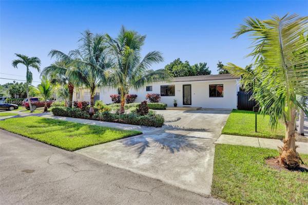 Baker Manor, 7740 SW 32nd Ter, Westchester, Florida 33155, image 2
