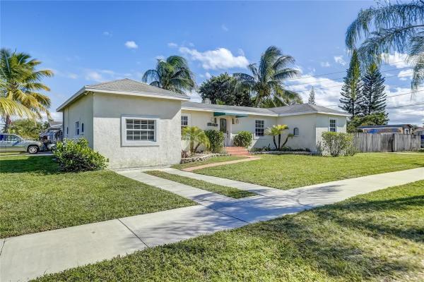 Hollywood Park, 1825 N 24th Ave, Hollywood, Florida 33020, image 2