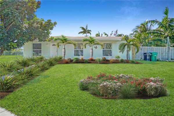 Bel Aire, 10190 SW 198th St, Cutler Bay, Florida 33157, image 2