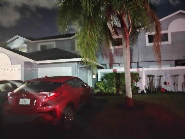 Place Royale, 14264 SW 97th Ter #14264, The Hammocks, Florida 33186, image 1