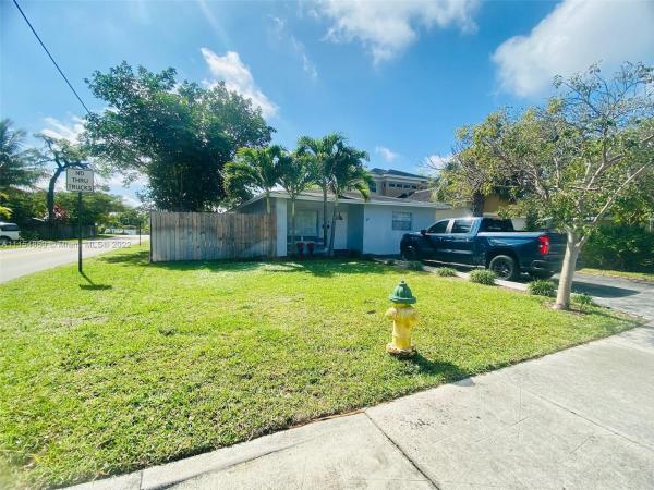 South Corals, 1498 NE 38th St, Oakland Park, Florida 33334, image 1