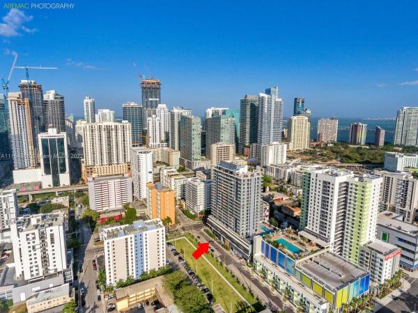 Brickell Ten, 1010 SW 2nd AVE #1403, Miami, Florida 33130, image 2