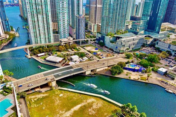 The Ivy At Riverfront, 90 SW 3rd St #4012, Miami, Florida 33130, image 2