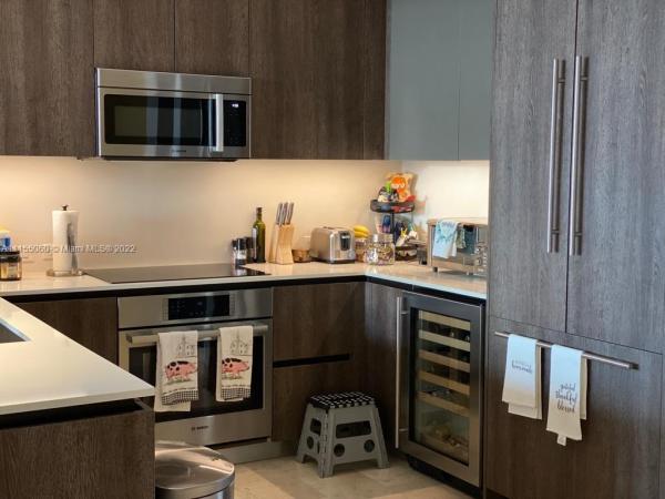 Reach Brickell City Centre, 68 SE 6th St #2804, Miami, Florida 33131, image 1