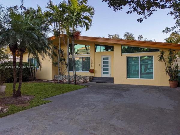 Enchanted Lake, 2570 NE 200th St, Ojus, Florida 33180, image 2