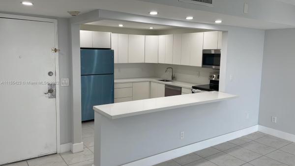 Sailboat Cay, 13499 Biscayne Blvd #1405, North Miami, Florida 33181, image 1