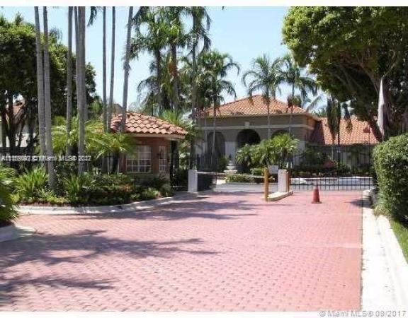 La Hacienda Country Club Of Miami, 18306 NW 68th Ave #D, Country Club, Florida 33015, image 1