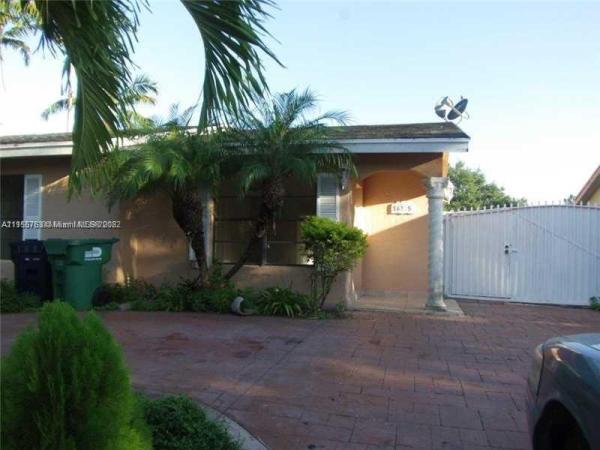 Pine Needles, Leisure City, Florida 33033, image 1