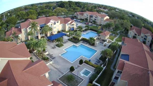 Royal Palm Place At The Hammocks, 10421 SW 157th Pl #302, The Hammocks, Florida 33196, image 2