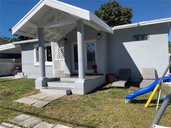 1265 NE 110th Ter, Unincorporated Dade County, Florida 33161, image 2