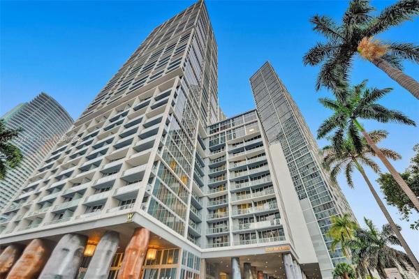 Icon Brickell Tower 2, 495 Brickell Ave #5701, Miami, Florida 33131, image 1