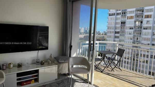 Del Prado, 18051 Biscayne Blvd #1103-1, Aventura, Florida 33160, image 2