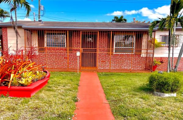 Coral Gardens, 2421 SW 93rd Ct, Westchester, Florida 33165, image 2