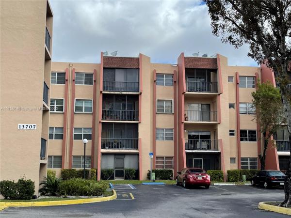Ramblewood, 13707 Kendale Lakes Cir #303, Kendale Lakes, Florida 33183, image 1