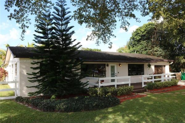 Oak Hill, 14291 SW 24th St, Davie, Florida 33325, image 2