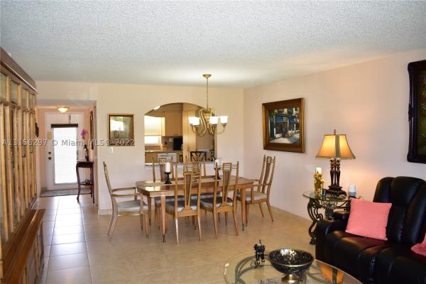 Sunrise Lakes 3, 9320 Sunrise Lakes Blvd #203, Sunrise, Florida 33322, image 1