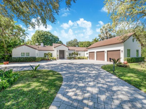 Town & Ranch Estates, 12350 Vista Ln, Pinecrest, Florida 33156, image 2