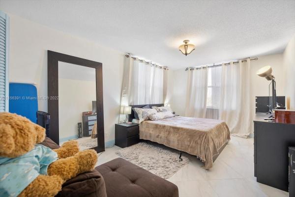 Sheridan East, Dania Beach, Florida 33004, image 1