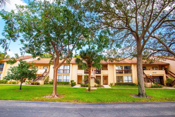 Meadowridge, 2273 SW 15th St #159, Deerfield Beach, Florida 33442, image 2