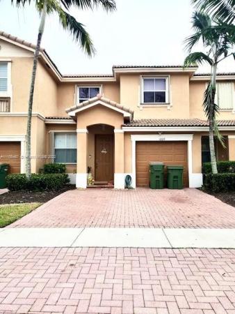 Floridian Isles South, 1009 NE 42nd Ave, Homestead, Florida 33033, image 1
