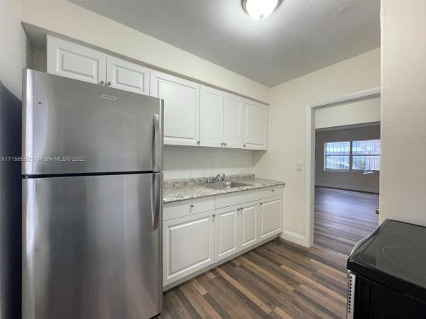 Colonial Plaza, 424 NE 82nd St #2C, Miami, Florida 33138, image 1