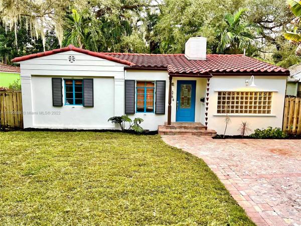 Sherwood Forest, 378 NE 86th St, El Portal, Florida 33138, image 1