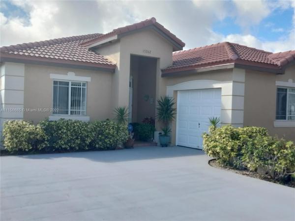 Elise Estates, Princeton, Florida 33032, image 1