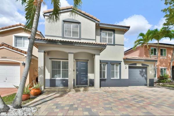 Tesoro At Forest Lakes, 16535 SW 97th St #-, The Hammocks, Florida 33196, image 2
