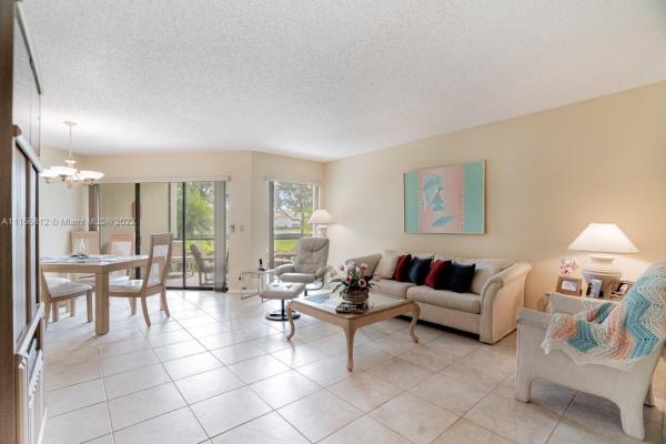 Camino Real Village, 5701 Camino Del Sol #107, Boca Raton, Florida 33433, image 2