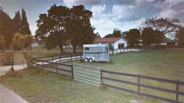 Rolling Oaks Estates, 17701 SW 58th St, Southwest Ranches, Florida 33331, image 1