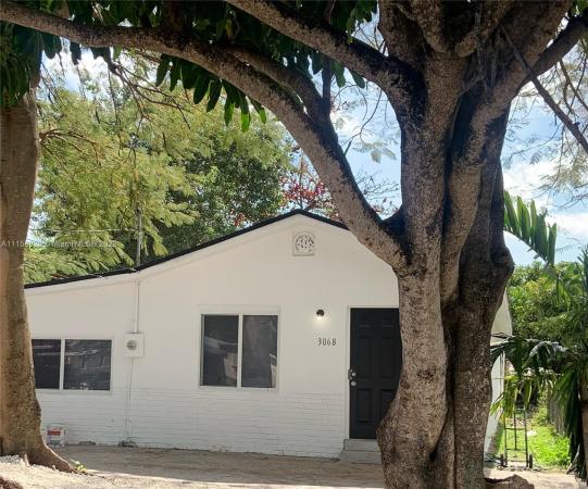 Hialeah Heights, 3068 NW 60th St, Brownsville, Florida 33142, image 2