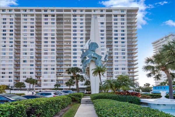 Arlen House Central, 300 Bayview Dr #1107, Sunny Isles Beach, Florida 33160, image 2
