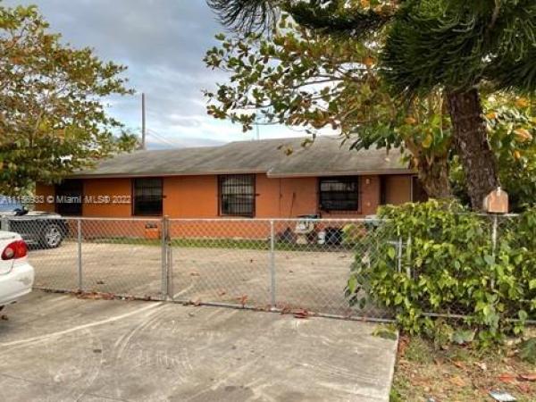 Ewings, 324 SW 5th St, Homestead, Florida 33030, image 1