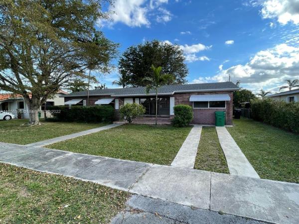 Westwood Estates, 10772 SW 61st Ter, Sunset, Florida 33173, image 2