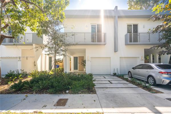 Pomelo Park, 3330 SW 28th Ter #3330, Miami, Florida 33133, image 2