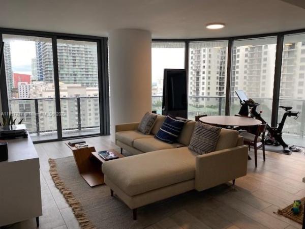 Brickell Heights East, 45 SW 9th St #1206, Miami, Florida 33130, image 2
