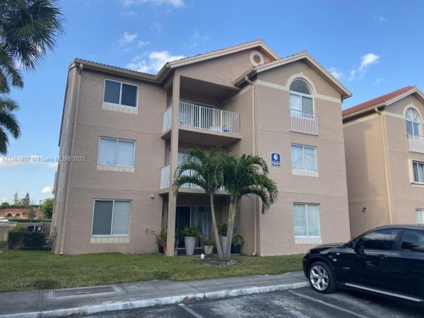 Royal Palm Place At The Hammocks, 10421 SW 157th Pl #301, The Hammocks, Florida 33196, image 2